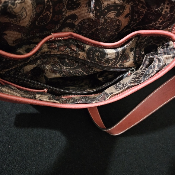 Bellerose Red Crossbody Bag - Picture 15 of 16